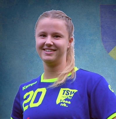 Paula O., 23